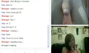 Ado attachée et video porno gratuit en hd bâillonnée puis baisée sur une table