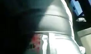 Les adolescents en plein air meilleur porno hd ont trouvé un mec